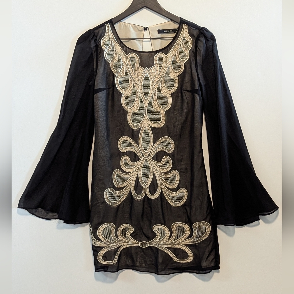 Ark & Co Black and Cream Long Sleeve Dress
